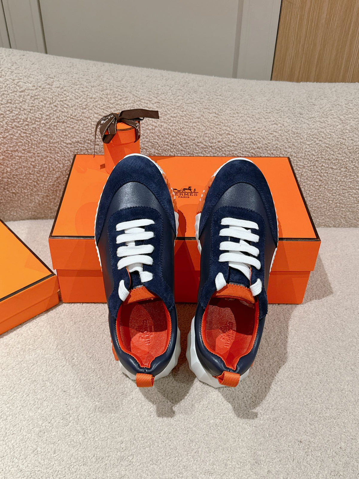 Hermes Mainland Sneaker in Navy Blue Suede and Calfskin 959294