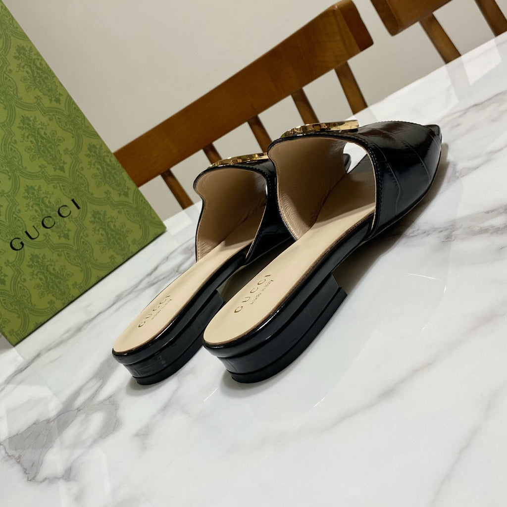 Gucci 26S Blondie Slippers in Black Glossy Calfskin