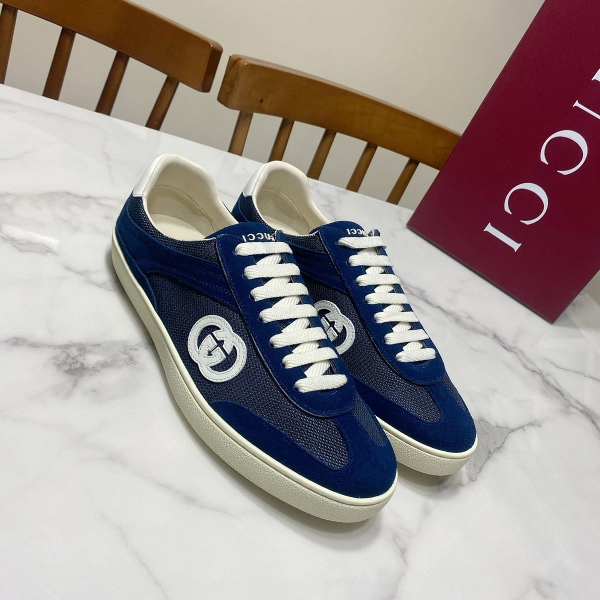 Gucci 26S Sneaker in Navy Blue Suede and Fabric