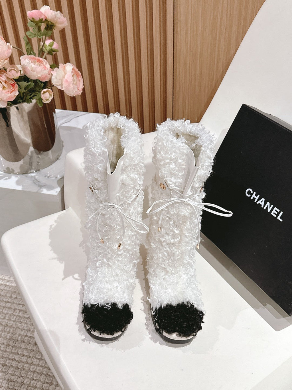 Chanel Short Boots in White Lamb Fur and Lambskin 962188