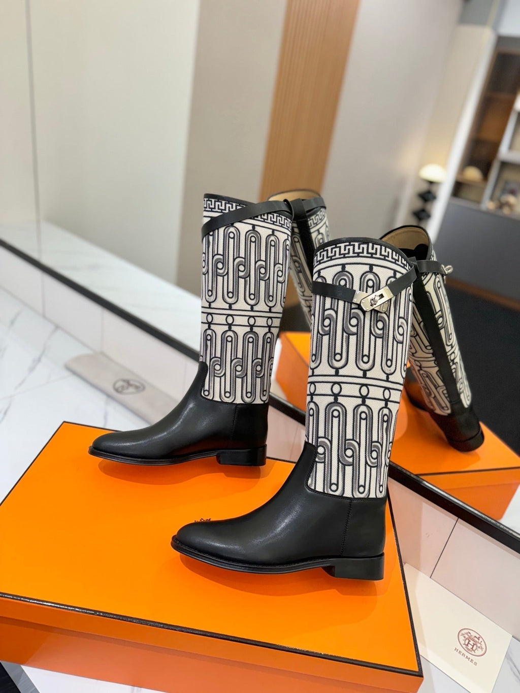 Hermes Jumping Boot 2 cm in Black Calfskin and Black Mix White Fabric