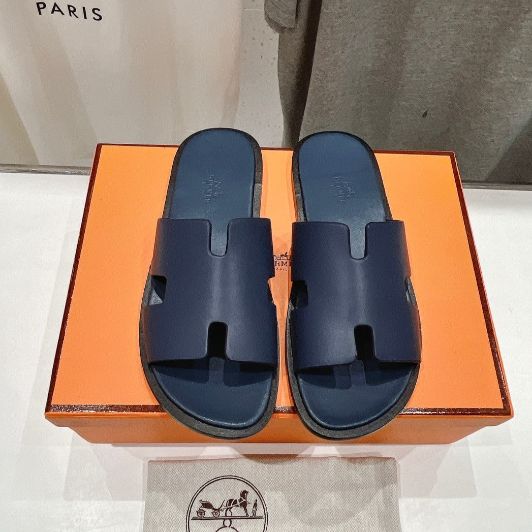 Hermes Izmir Sandal Indigo Lambskin