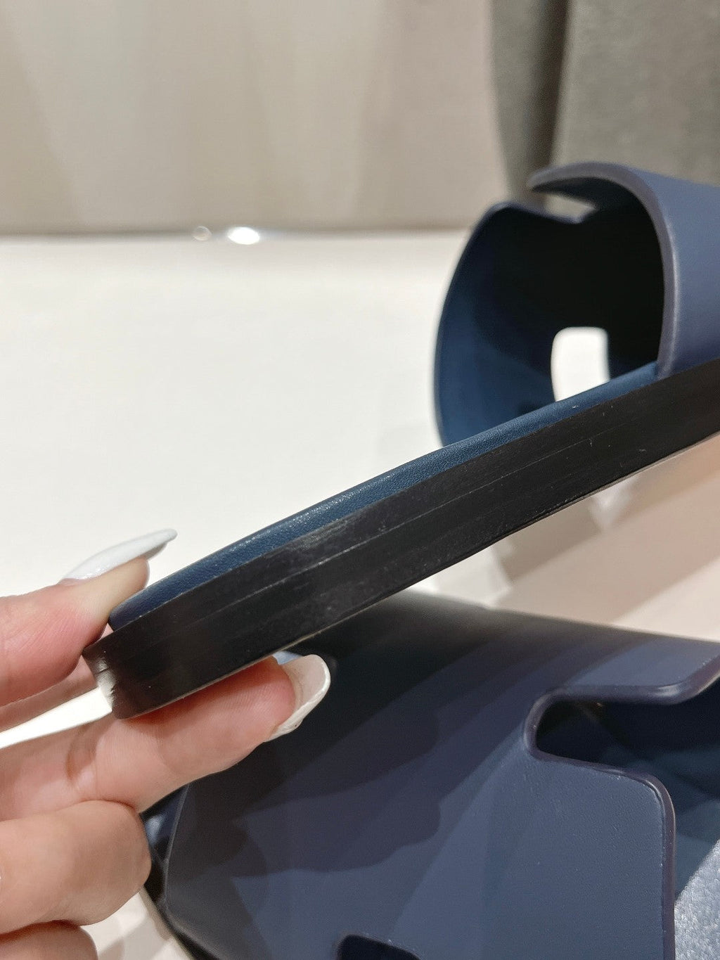 Hermes Izmir Sandal Indigo Lambskin